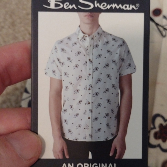 Ben Sherman Floral Shirt - Picture 5 of 6